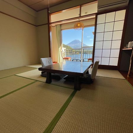 Shoji Lake Hotel Fujikawaguchiko Exterior photo