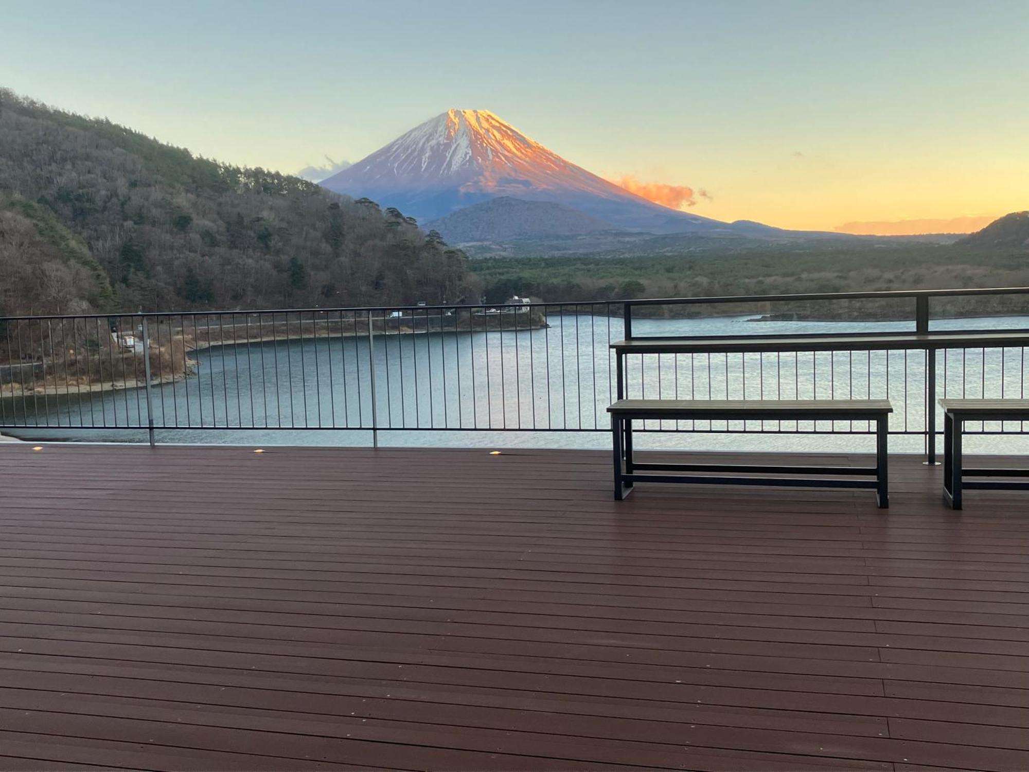 Shoji Lake Hotel Fujikawaguchiko Exterior photo